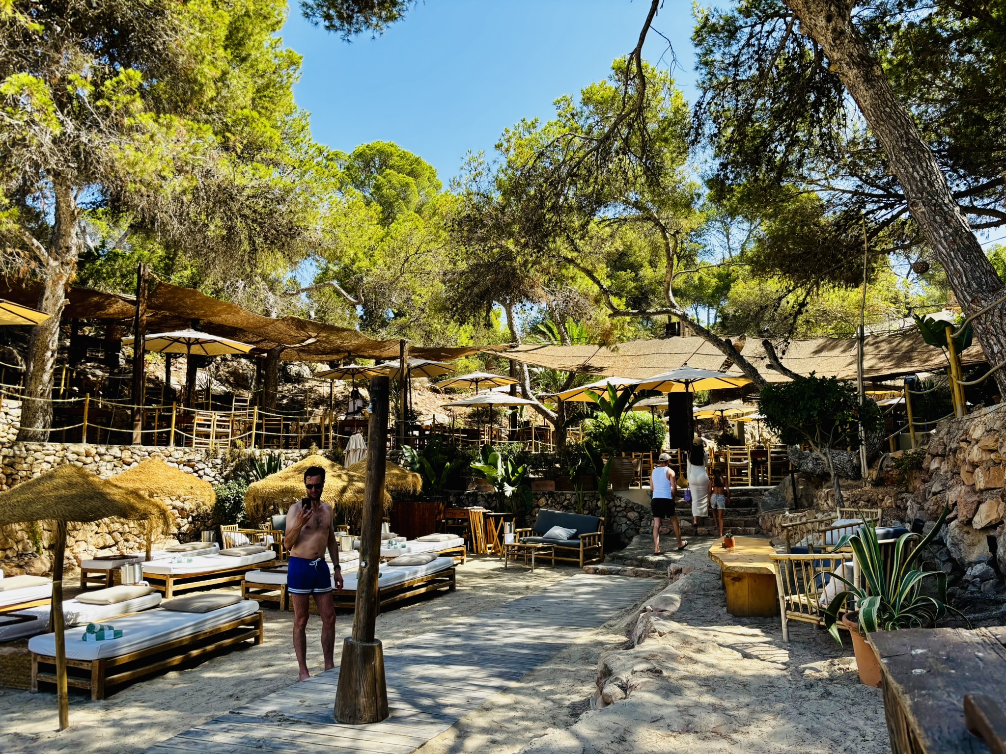 De muren trilden: terugblik op de DJ Trip naar Ibiza